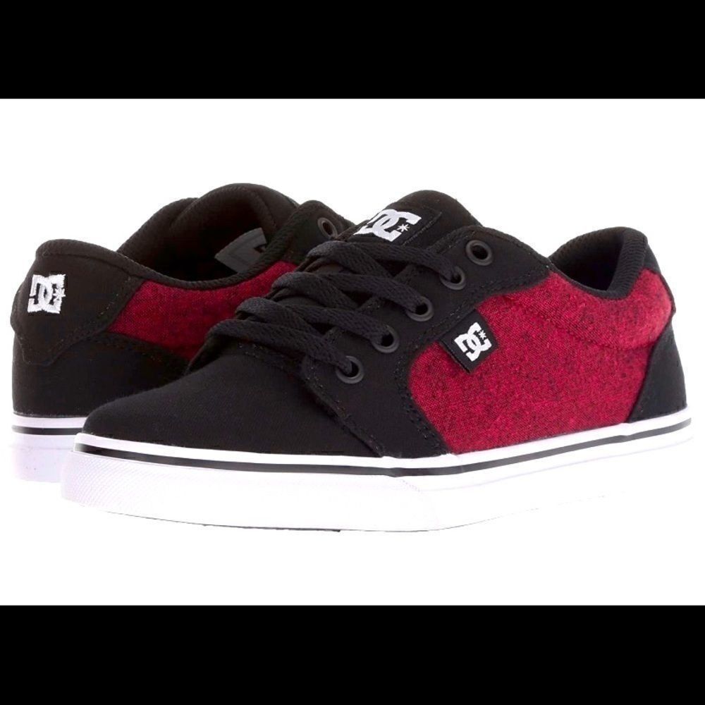 DC kid’s Anvil TX SE Sneaker